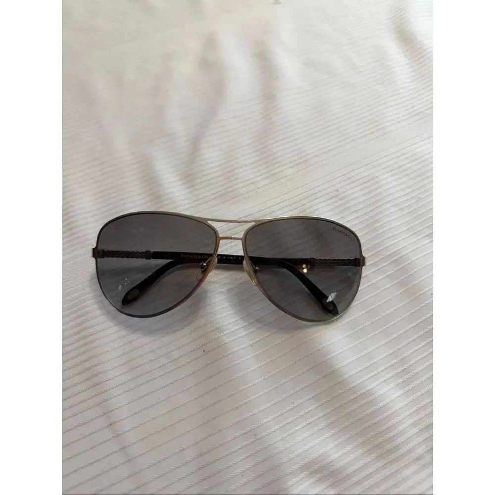 Tiffany & Co. TF 3048-B 6100/3C 60 13 135 2 N Sunglasses